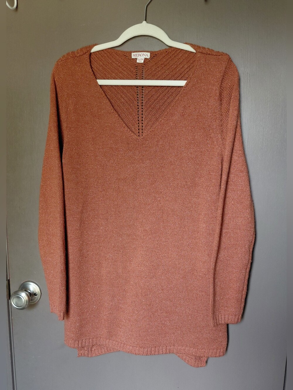 Merona Rust Orange V-Neck Knit Sweater